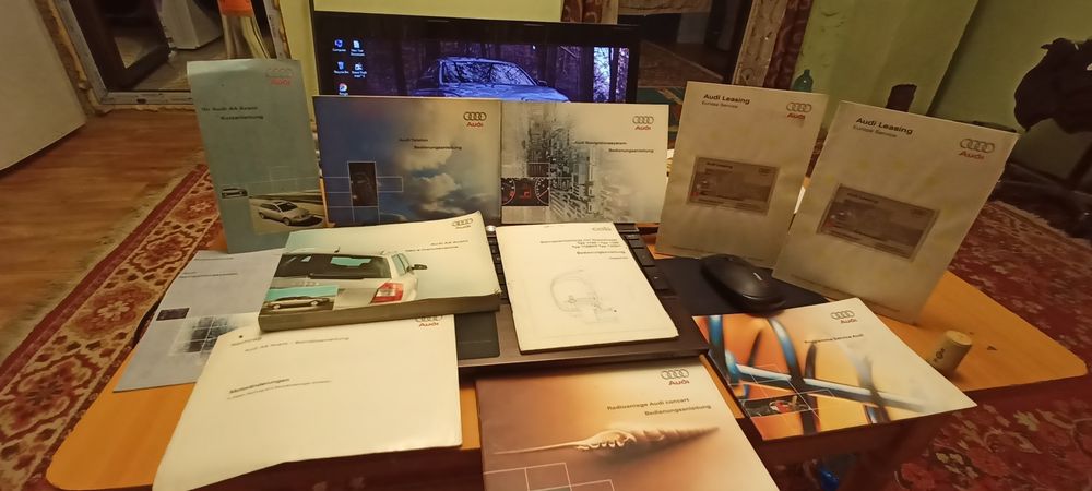 Cărți audi A4 B6 originale
