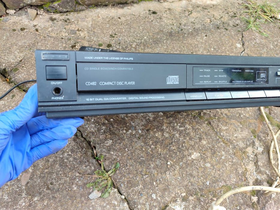 Усилвател и ДВД Филипс