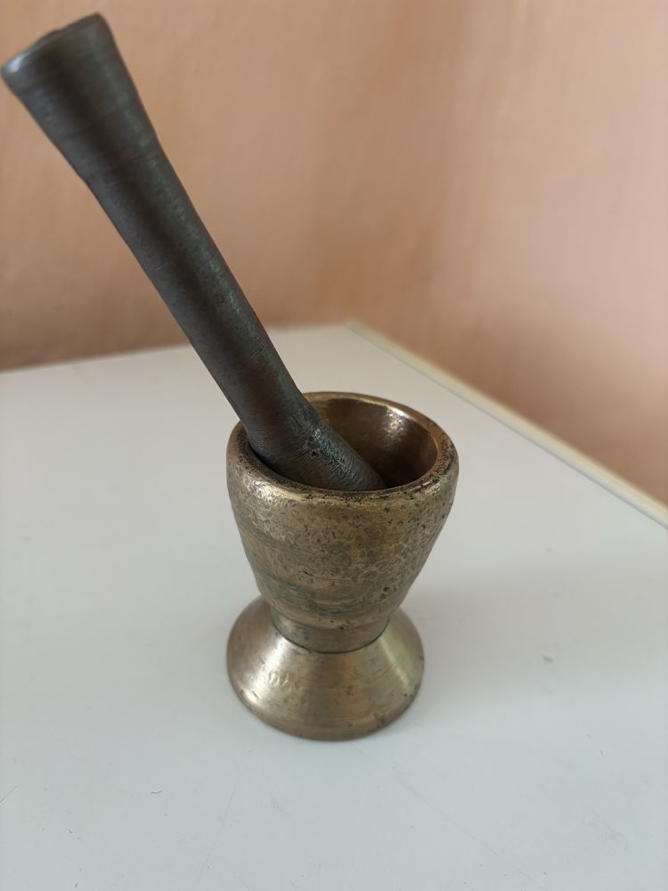 Бронзовая ступка