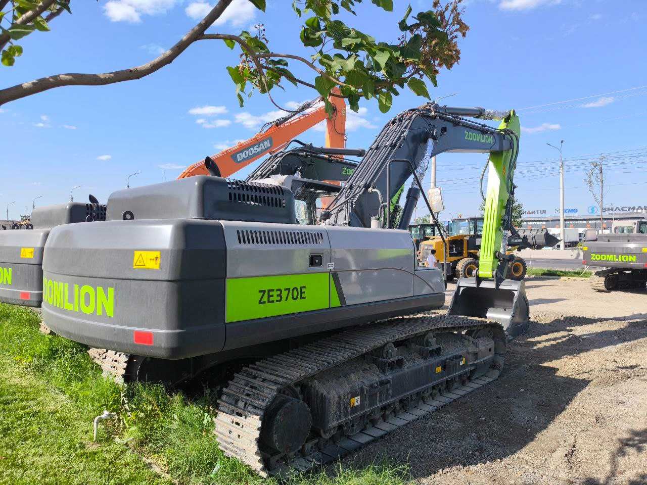 Экскаватор гусеничного типа ZE 370E
Eng arzon narxda самы низкие цены