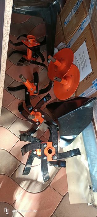 Vand utilaj multifuncțional, motosapa, motocoasă Ruris  7800crt