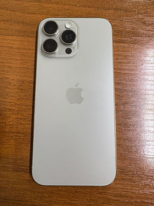 продам iphone 16 pro max