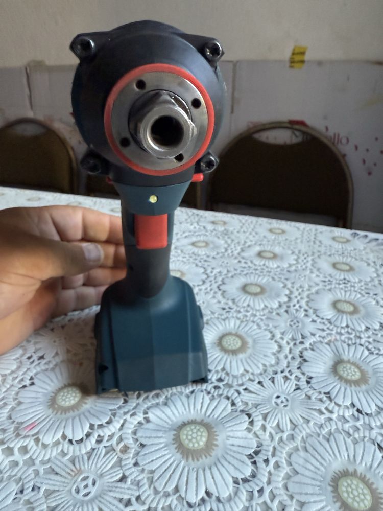 Акумулаторен гайковерт ударен BOSCH GDX 18 V-EC Professional
