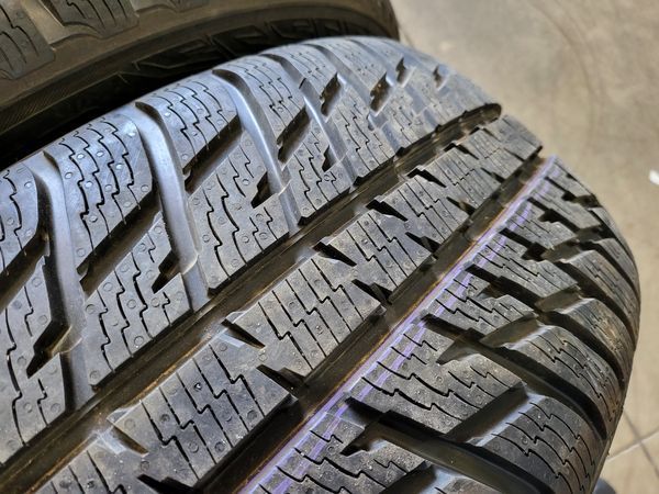 255/55/20 NOKIAN 2бр
