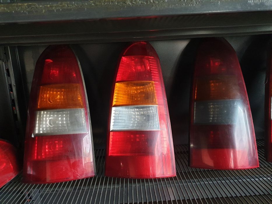 Stop lampa tripla dreapta Opel Astra G combi break caravan VLD573