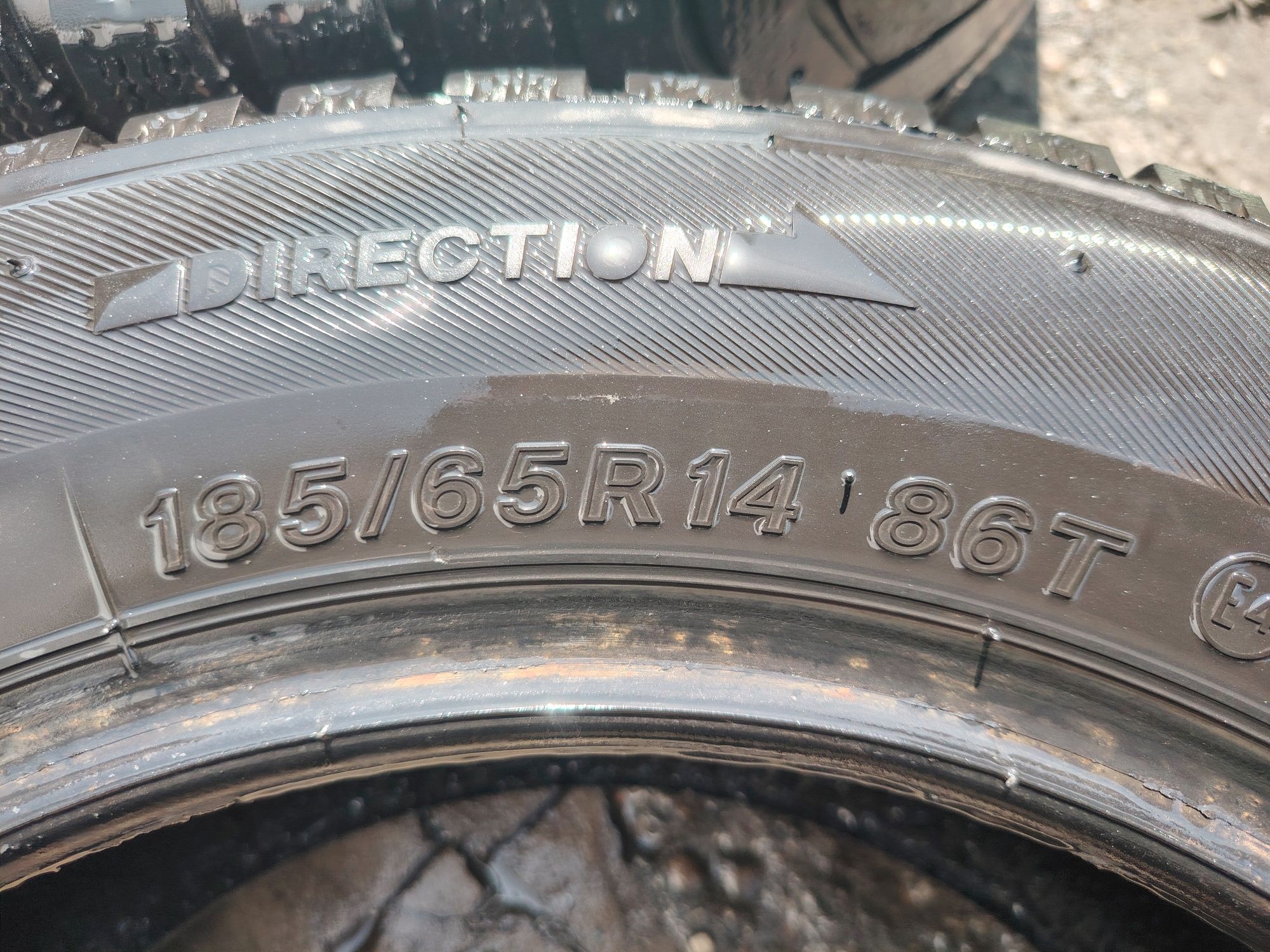 Продам турецкую  резину Lassa