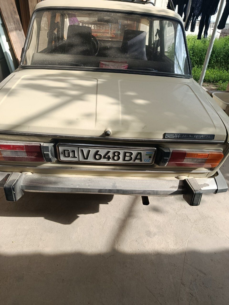 Jiguli 2106 бежвый