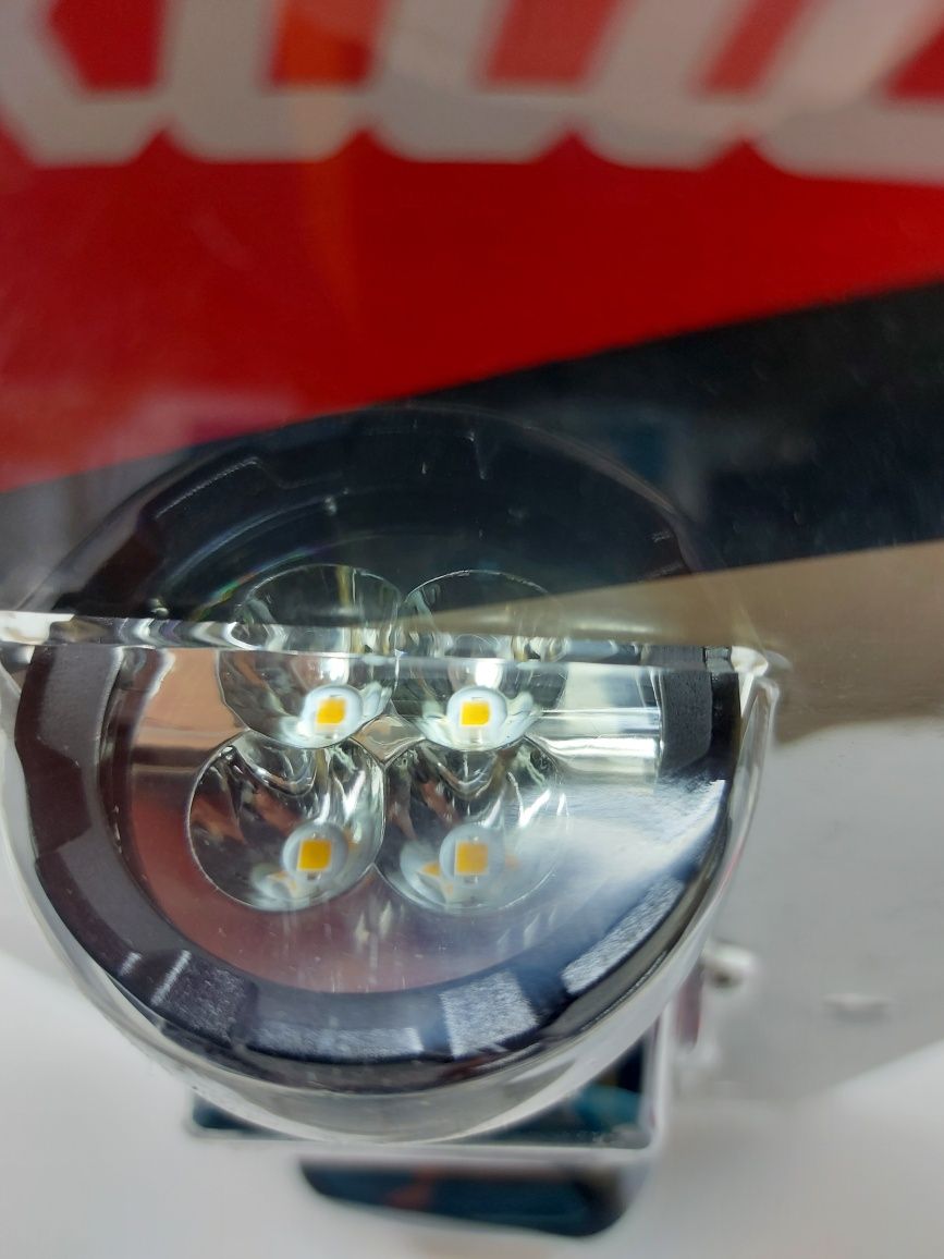 ПРОМОЦИЯ.Нов Led фенер Makita DML815