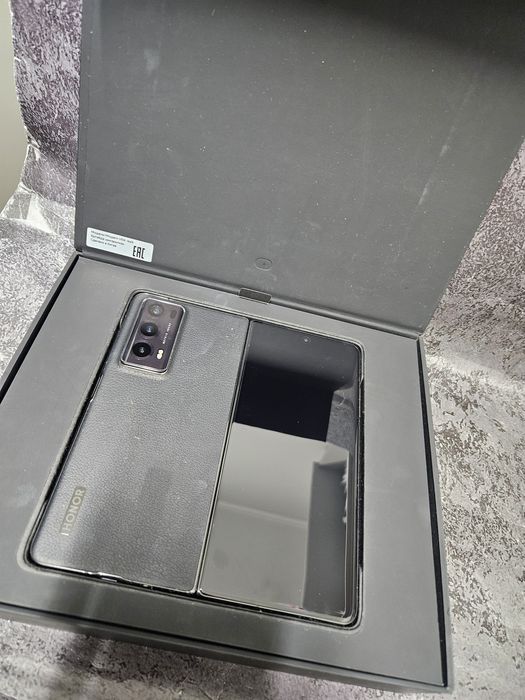 Honor Magic V2   (701 586/ Абая 63)