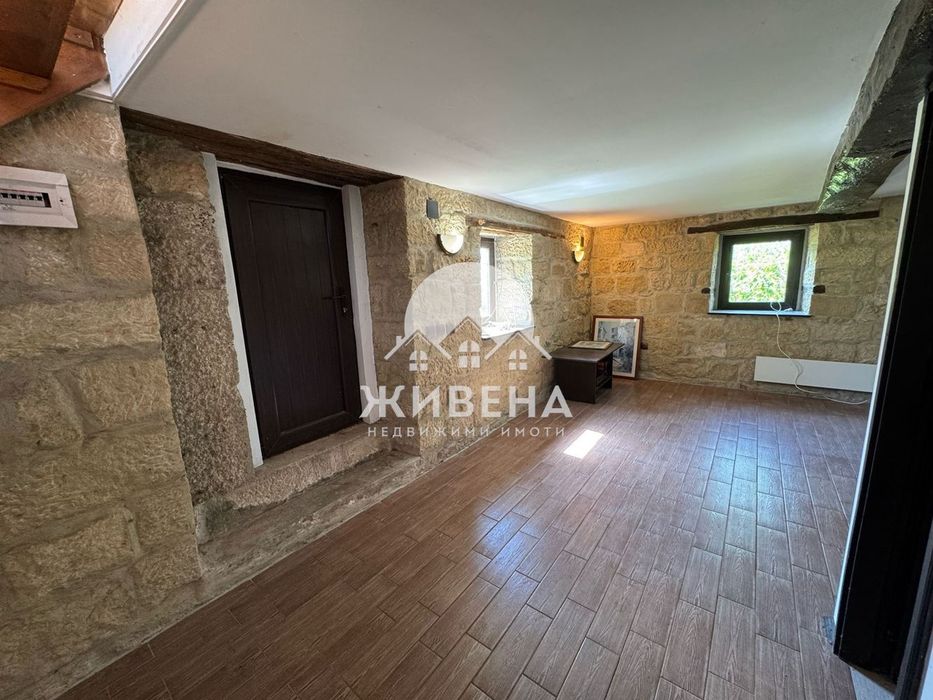 Продава се Къща в с. Добрина, Област Варна - 330 кв.м за 228 €/кв.м - Снимка #3