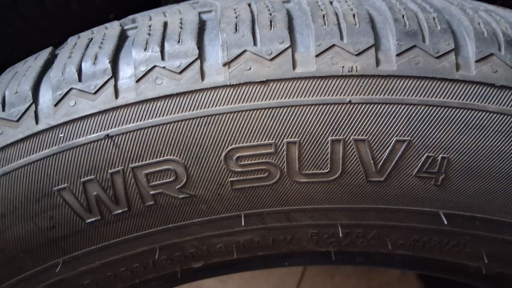 4-броя зимни гуми 255/55/R19 NOKIAN