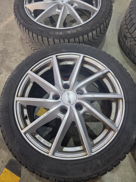 Jante Alutec originale cu cauciucuri 17 inch