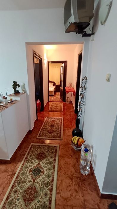 Propietar vand apartament 3 camere