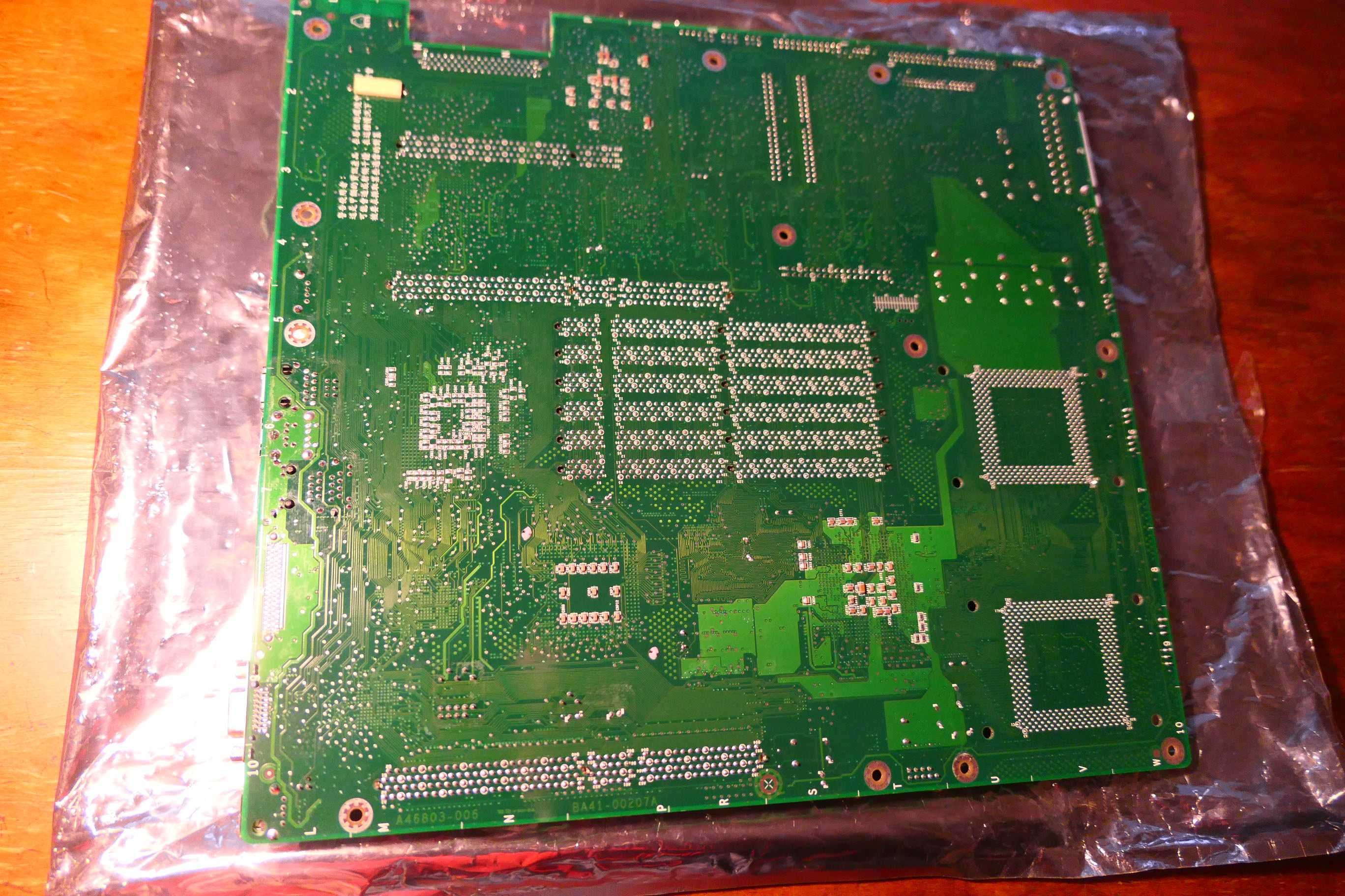 Placa de baza Intel Server Board SCB2 512 Cache Dual Intel Pentium III