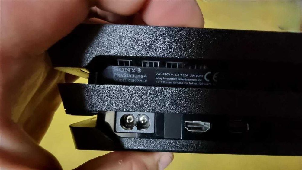 Playstation 4Pro / PS4 Pro, SSD 1TB, напълно обслужен