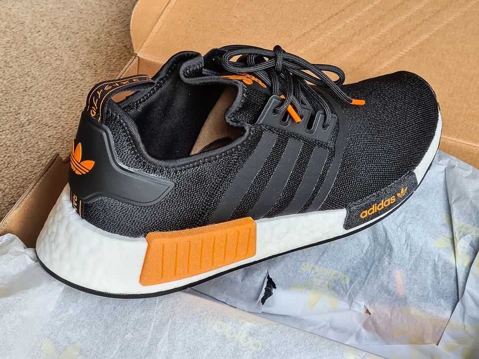 Оригинални Мъжки Маратонки *ADIDAS NMD R1 * EU 46 2/3