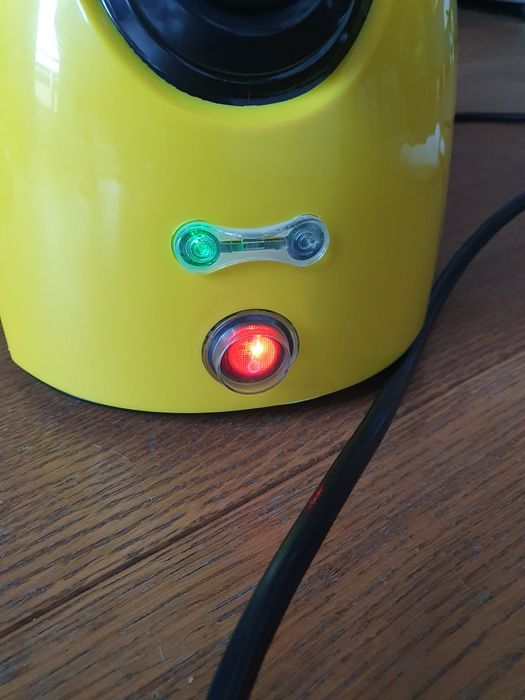 Aparat de curatare cu abur Waitbird, 1500W, 21 accesorii, rezervor 1.1