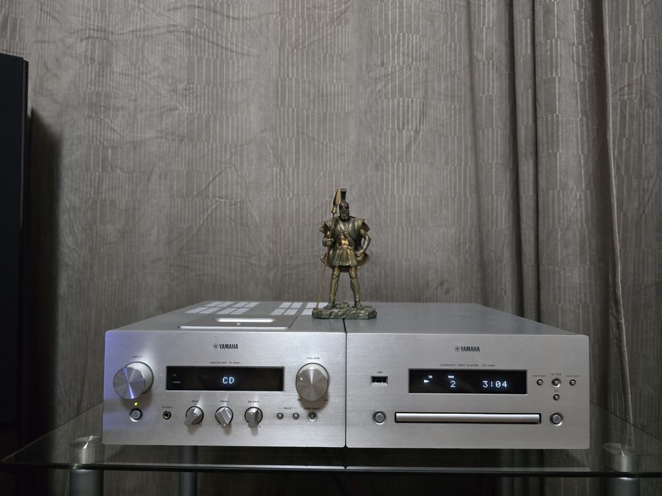 Linie Yamaha MCR-840 + CD Player Yamaha CD-640 – sunet Hi-Fi!!!