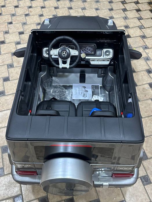 Mercedes Benz S307