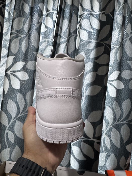 Nike Air Jordan 1 Mid