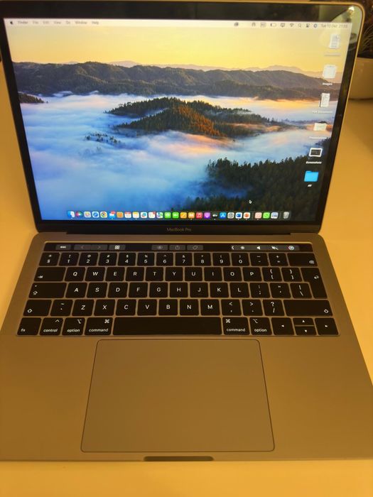 Macbook Pro 2019 13' 2.8 GHz i7 512SSD