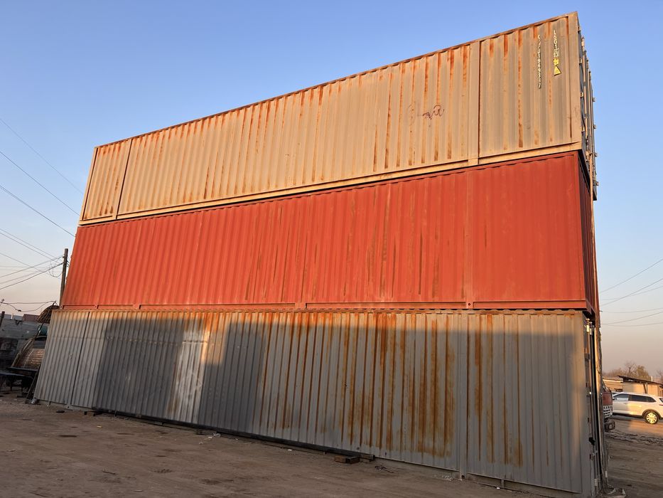 Контейнер китайский , размеры 3 м * 3 м * 17 м