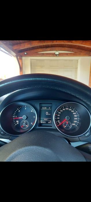 De vanzare Wolkswagen Glof 6 cutie automată! automata mașină personală