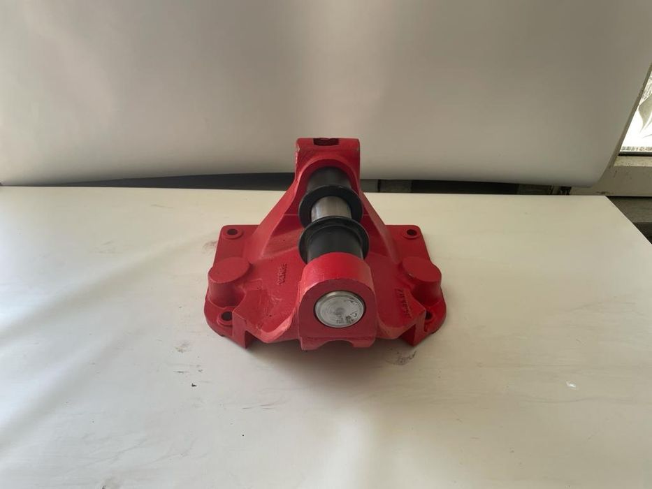 Suport osie fata utb u650 complet