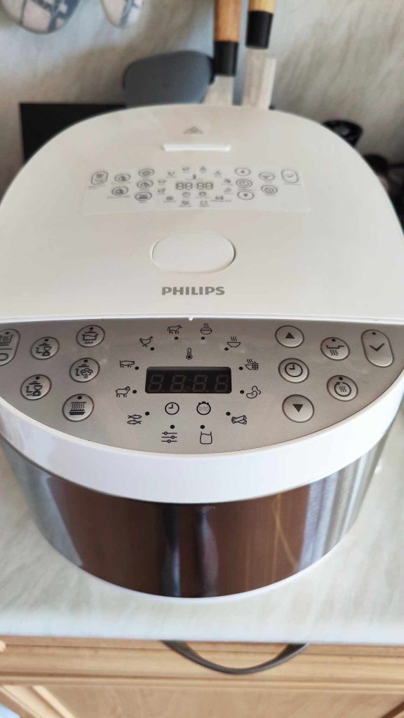 Мултикукър Philips