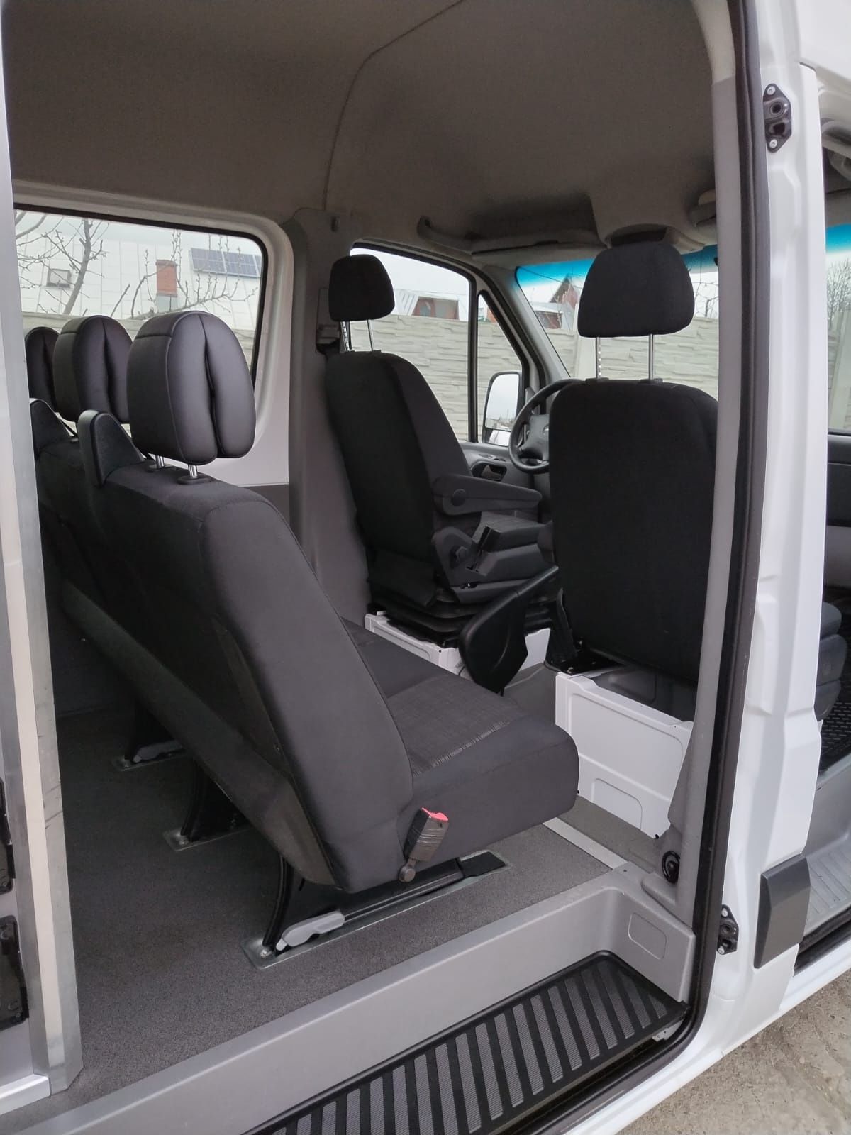 Mercedes Sprinter Mixt 5 Locuri 2015
Mixt 5 locuri 
An fabricatie 2015
