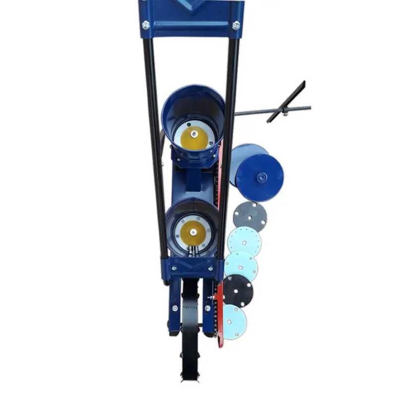 Semanatoare de precizie manuala de porumb si seminte cu fertilizator