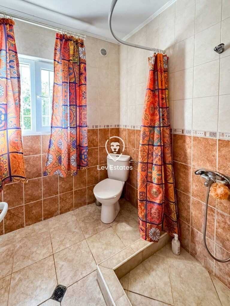 Едноетажна къща с ремонт в село Суходол, община Средец, област Бургас