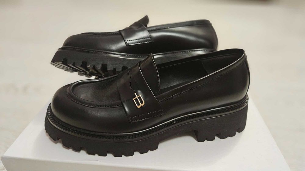 Кожени лоуфъри Baldinini