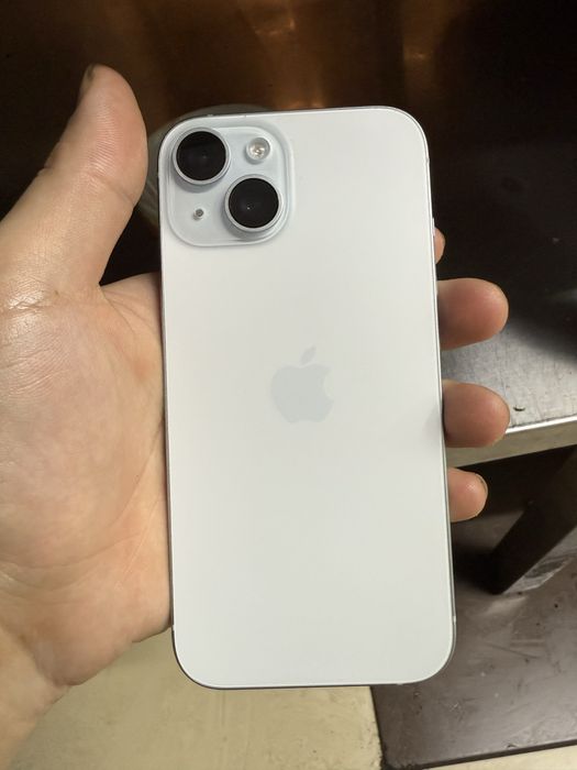 Айфон 15 128 гб.