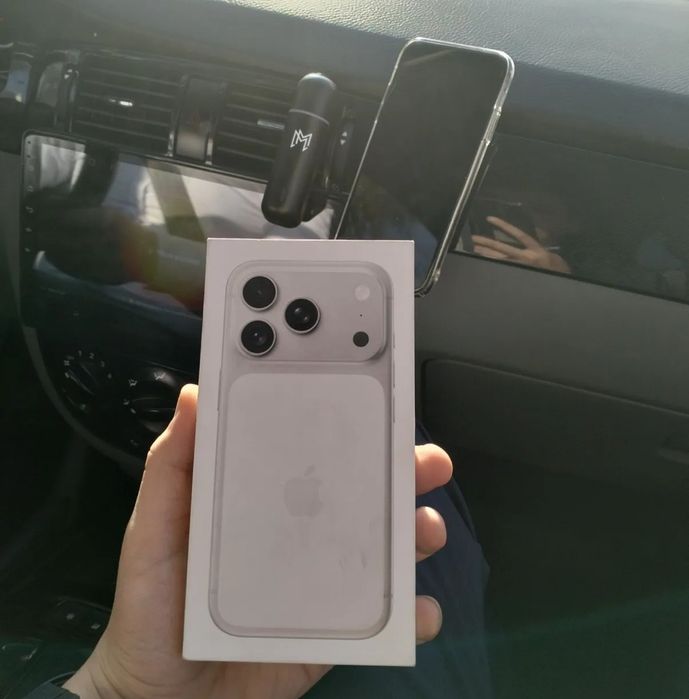 Iphone 17 pro silver 256 Esim