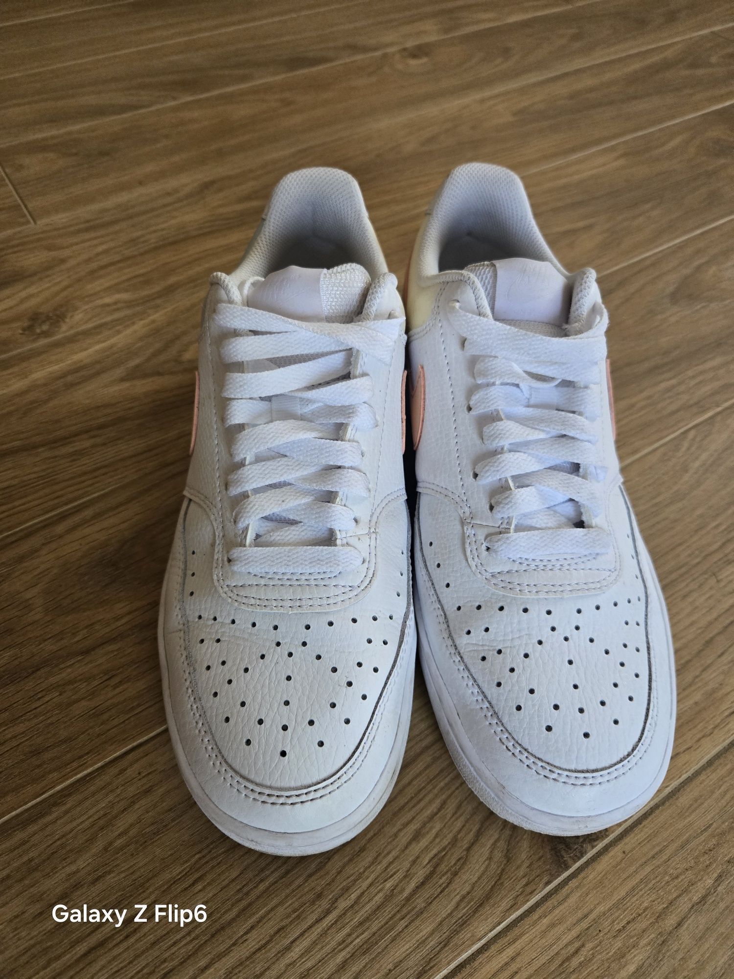 Маратонки NIKE Court Vision Low 39 номер