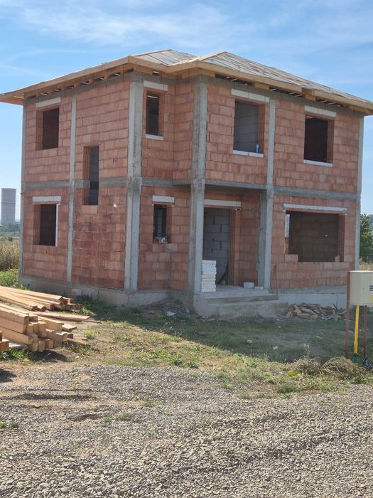 Casă de vanzare Laniste Suceava  Burdujeni
