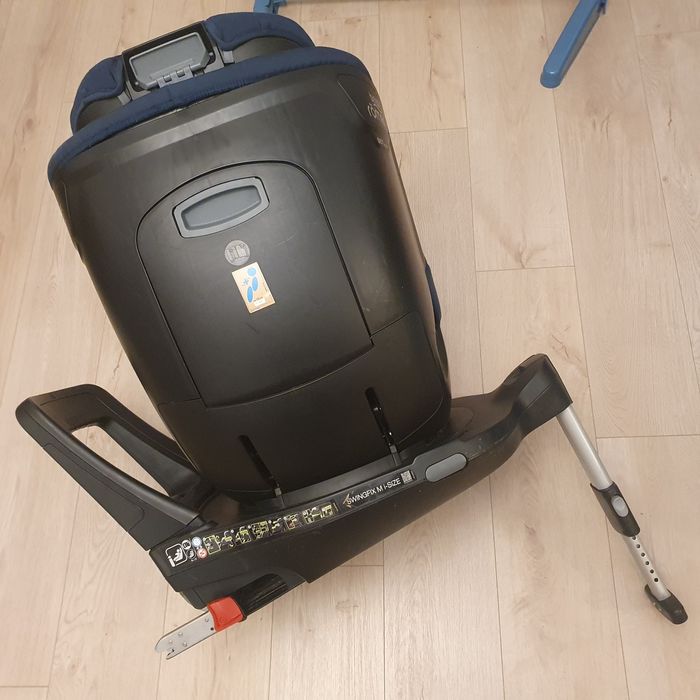 Scaun auto rear facing Britax Romer Swingfix M i -size