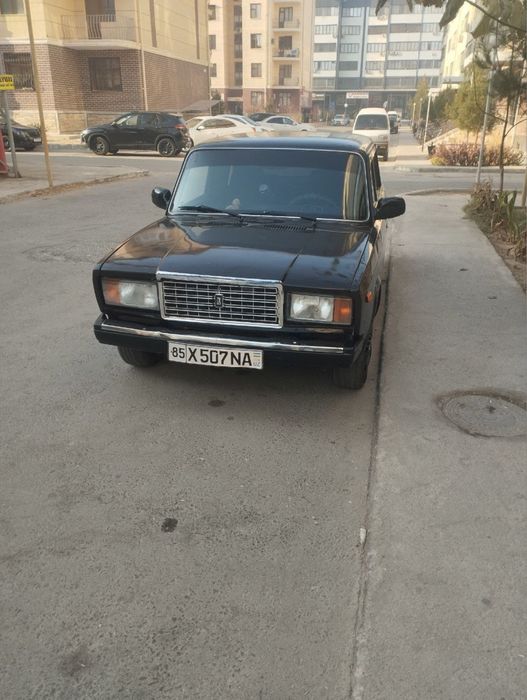 Jiguli 2107  holati ideal srochna sotiladi