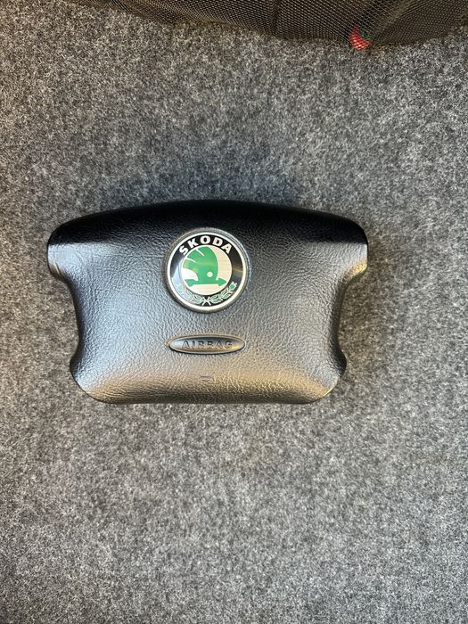 Vand Airbag 4 spite Skoda Octavia 1/Golf 4/Passat