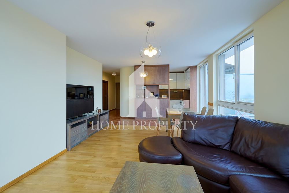 Дава се под наем Четиристаен апартамент в София, Гео Милев - 150 кв.м за 1330 € - Снимка #1