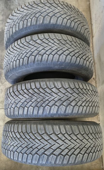 Зимни гуми 195/65R15 Continental