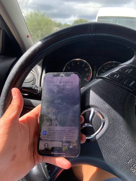 iPhone 12 pro 256гб
