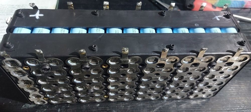 Baterie Niu Aero capacitate mărită