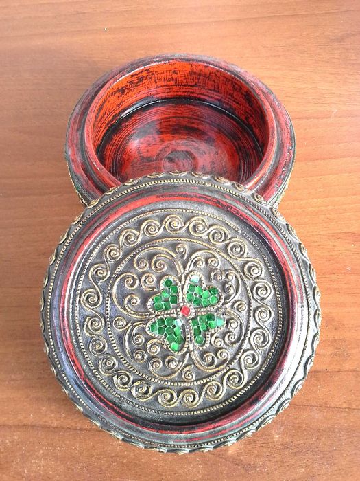 Тайландска кутия за бижута