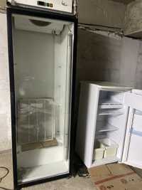 Үлкен витринный холодильник сатылады