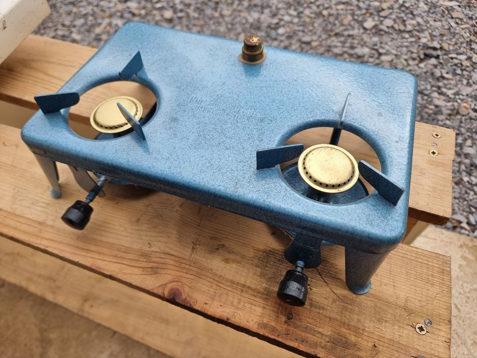 Соц и винтидж котлон, зарядно, дрелка, сандък