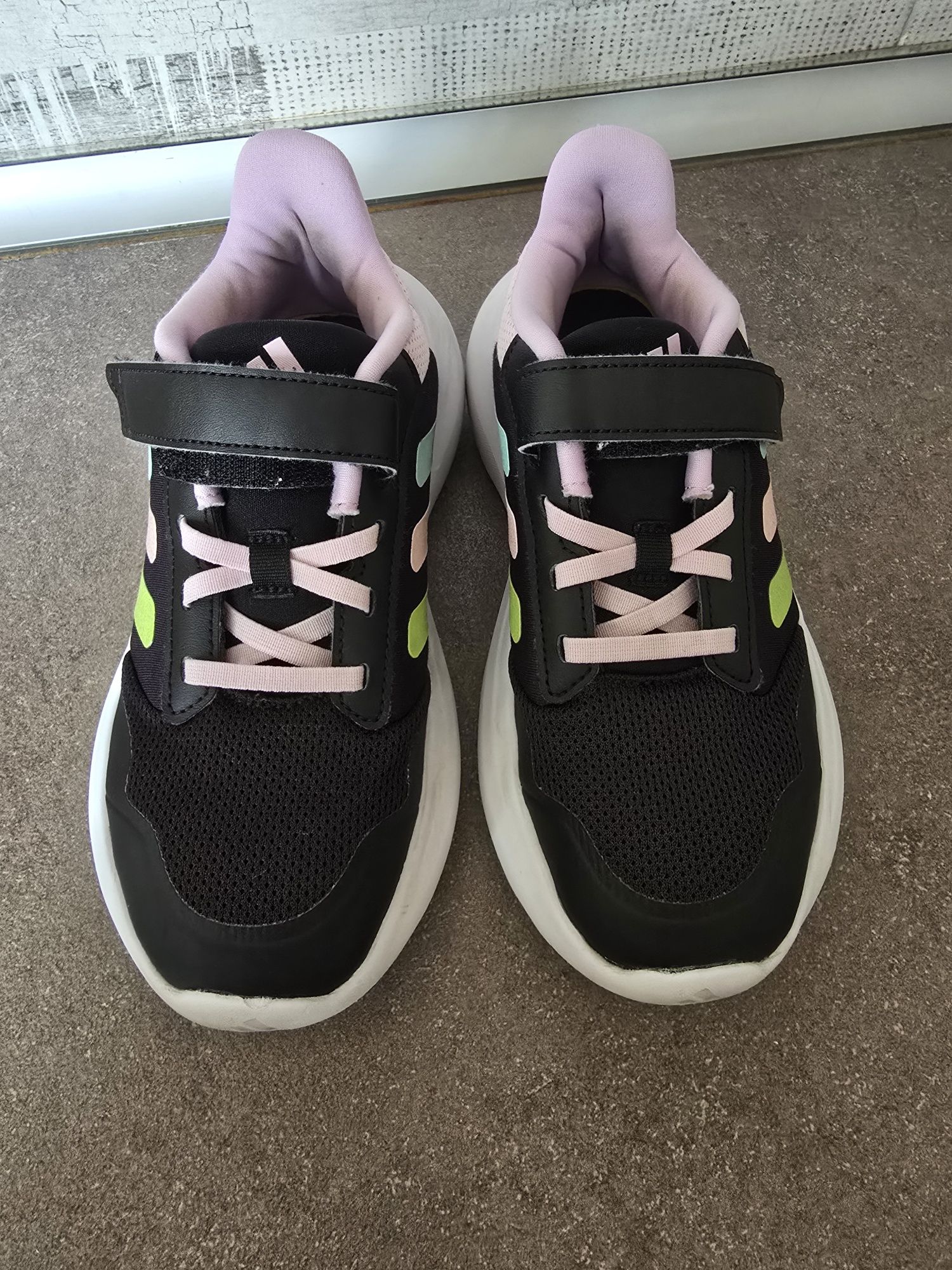 Детски маратонки Adidas 34 номер - КАТО НОВИ!
