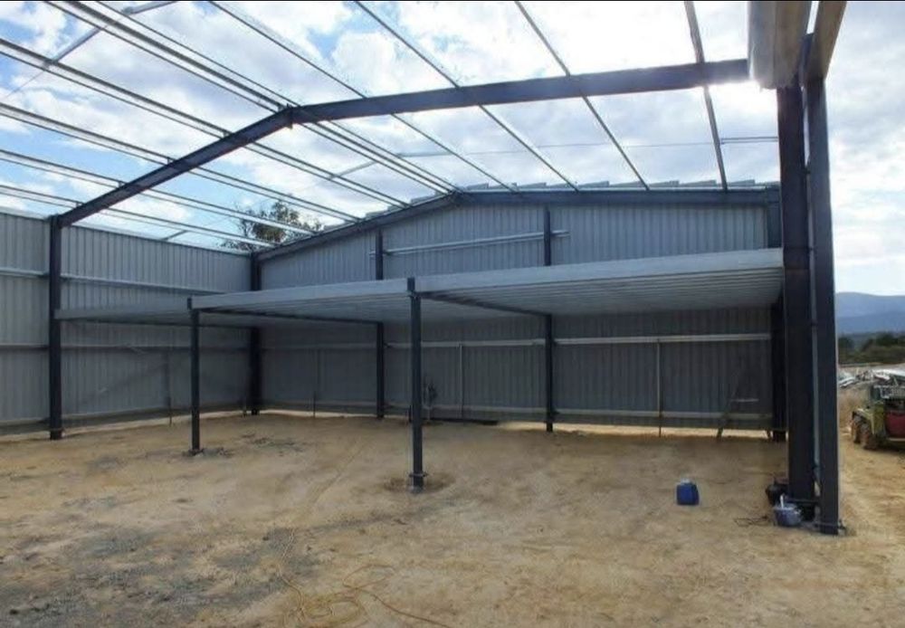 Vand structura metalica din stoc 9x25x4