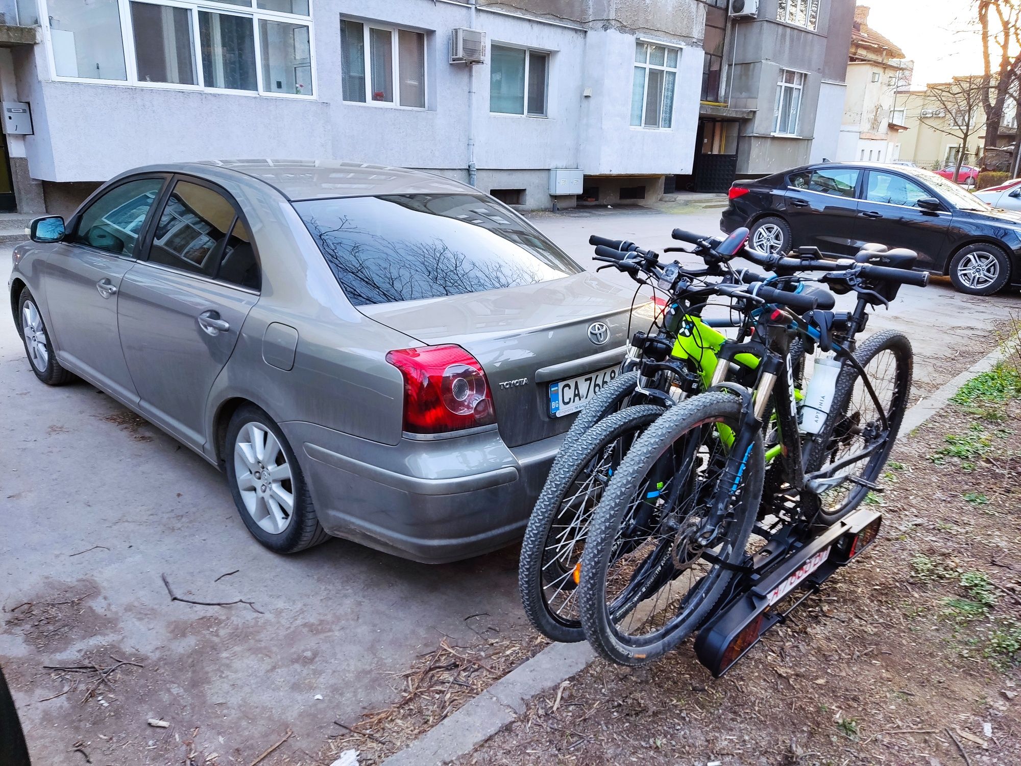 Багажник за три велосипеда ползван веднъж